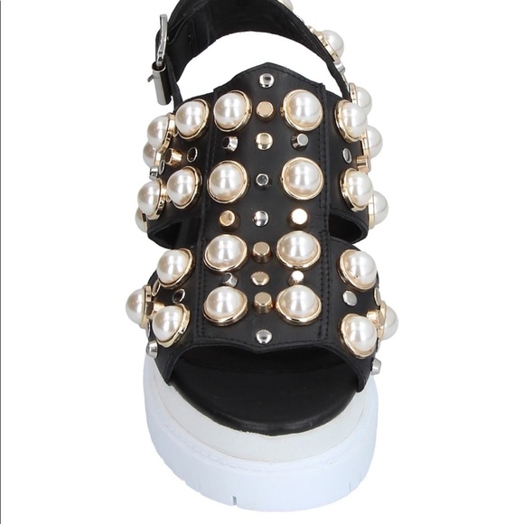 Jeffrey Campbell chunky sole studded black leather sandals - Picture 2 of 5